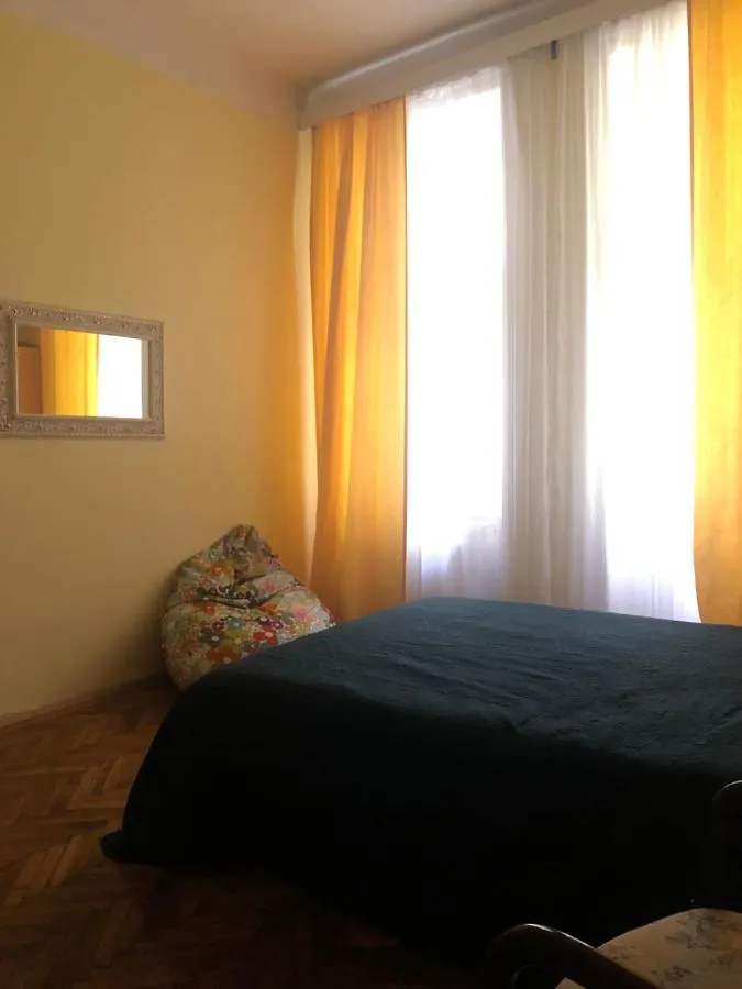 Room Austria